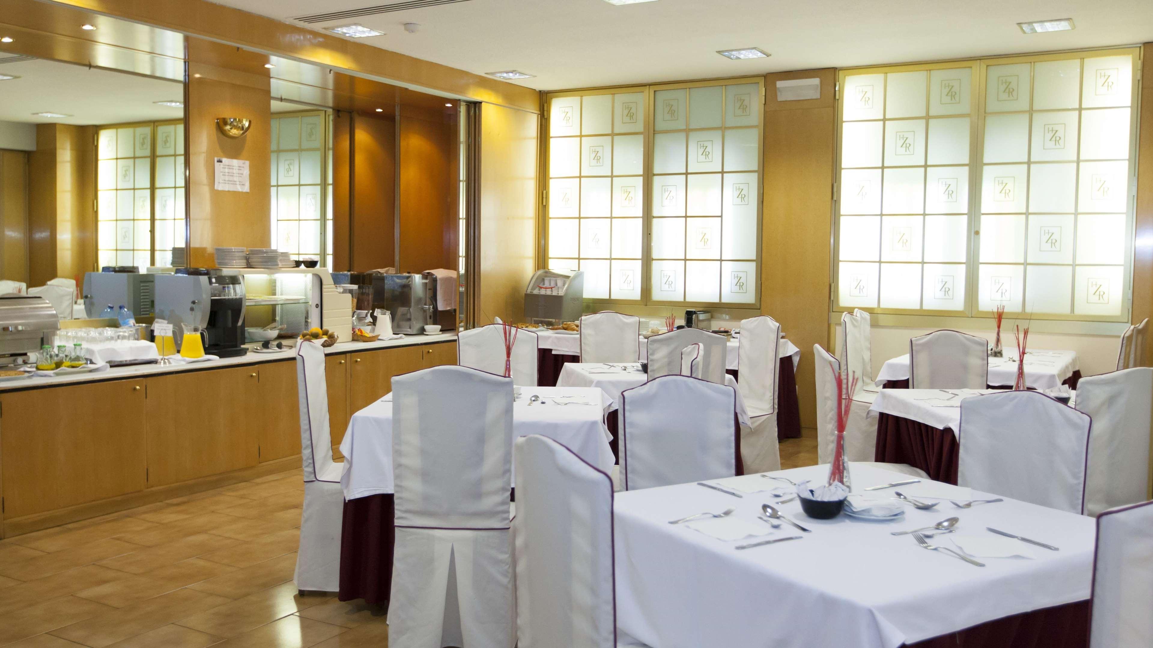 B&B Hotel Zaragoza Royal Экстерьер фото