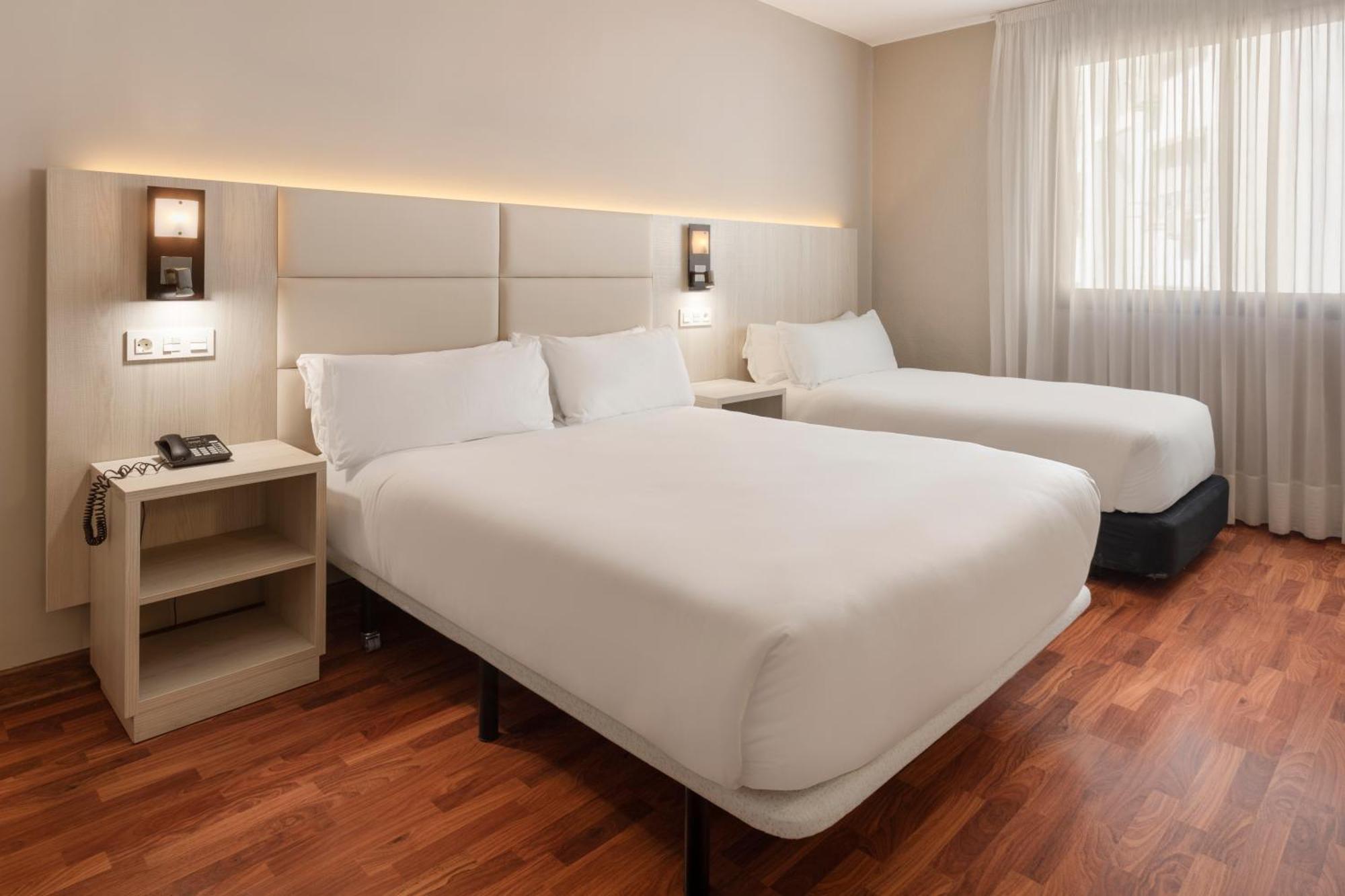 B&B Hotel Zaragoza Royal Экстерьер фото