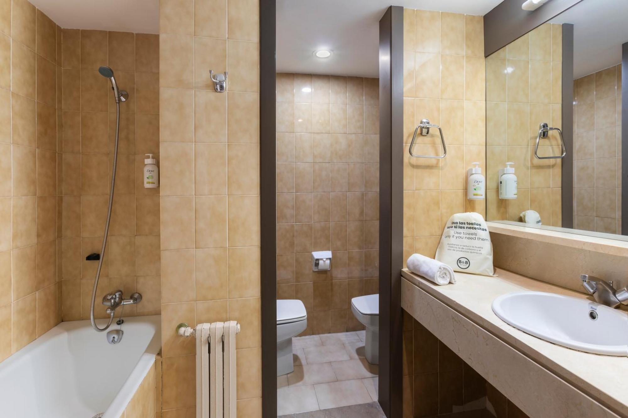 B&B Hotel Zaragoza Royal Экстерьер фото