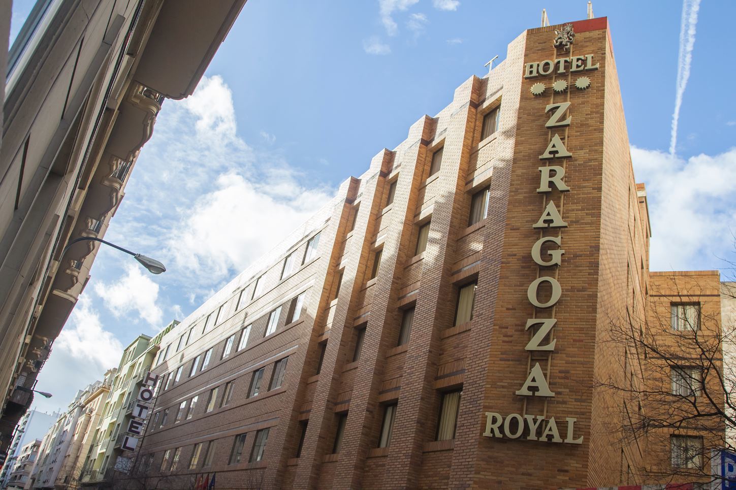 Hotel Zaragoza Royal Экстерьер фото